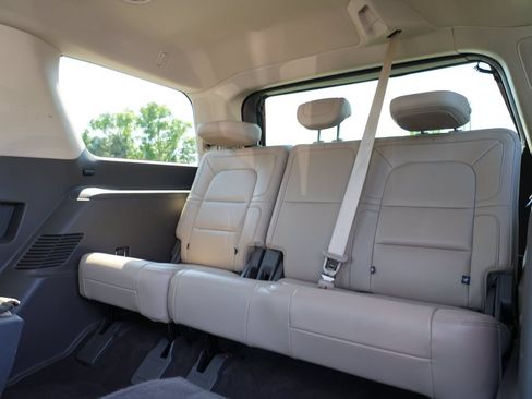Used 2023 Lincoln Navigator Reserve AWD/4WD image 26
