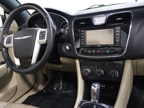 Used 2013 Chrysler 200 Limited FWD image 58