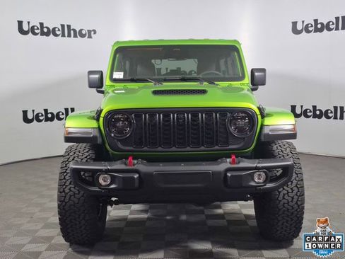 Used 2026 Jeep Wrangler Unlimited Rubicon AWD/4WD image 2