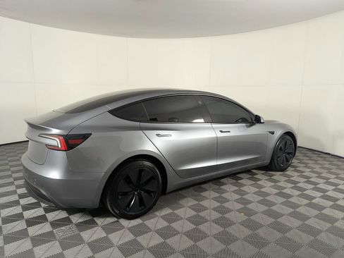 Used 2025 Tesla Model 3 Long Range image 5
