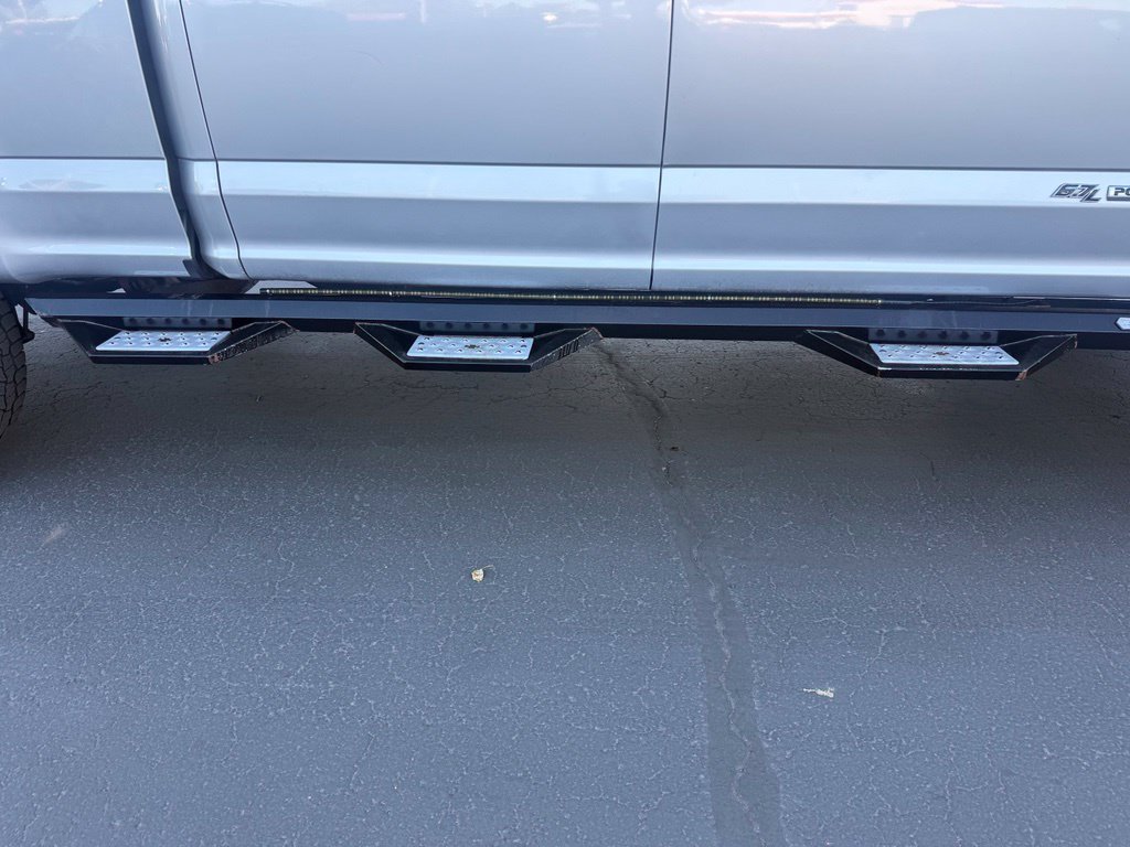 Used 2017 Ford F250 XLT AWD/4WD image 9