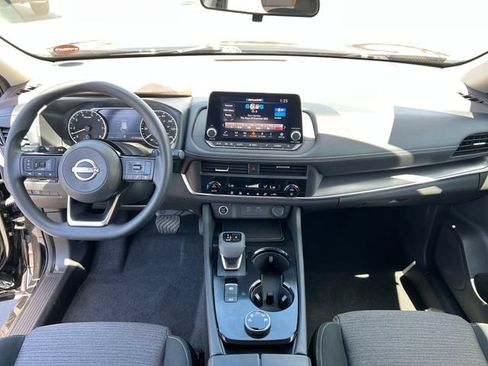Used 2023 Nissan Rogue SV AWD/4WD image 12