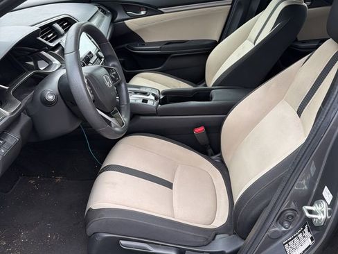 Used 2019 Honda Civic EX image 8