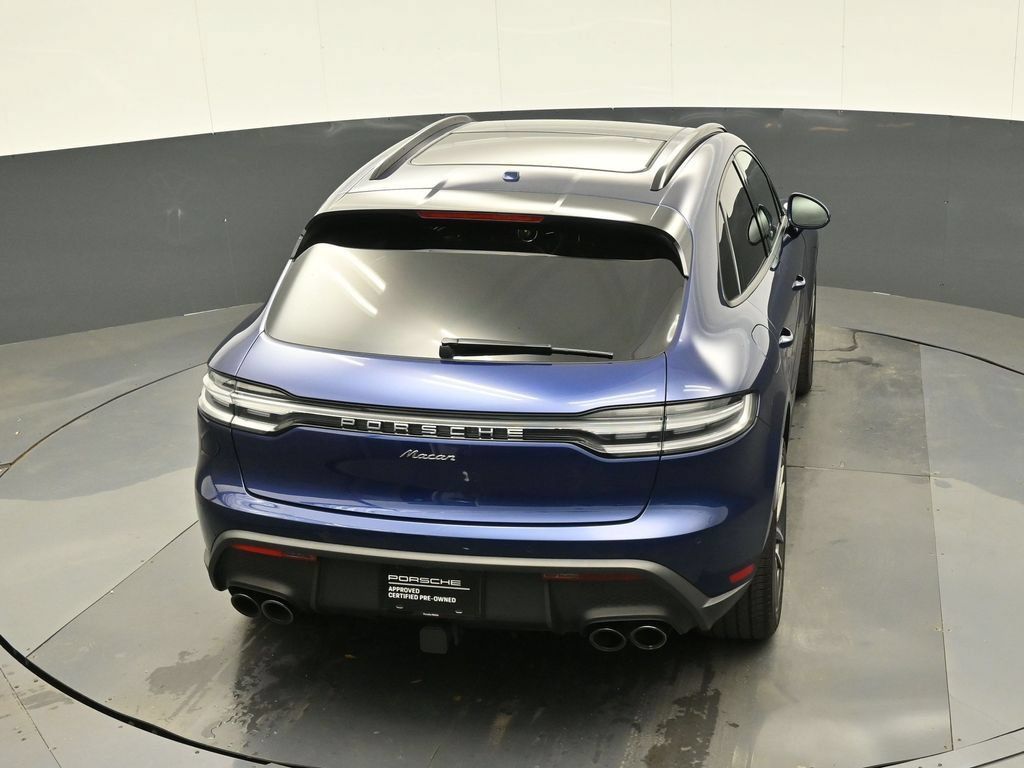 Certified 2026 Porsche Macan AWD/4WD image 29