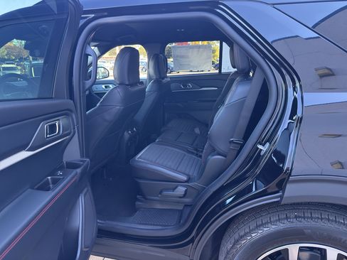 New 2026 Ford Explorer ST-Line w/ Premium Package image 10