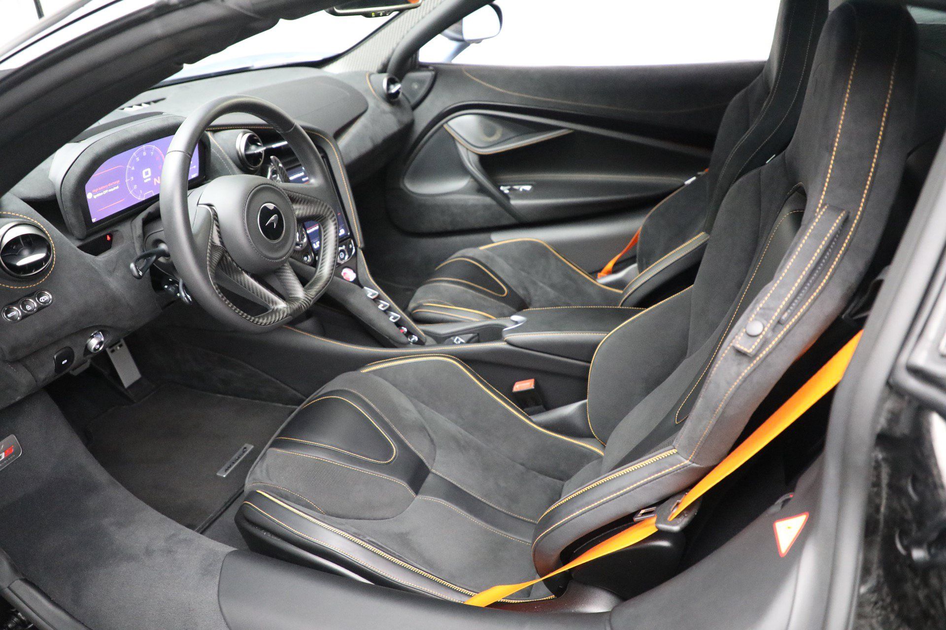Used 2023 McLaren 720S Performance RWD image 39