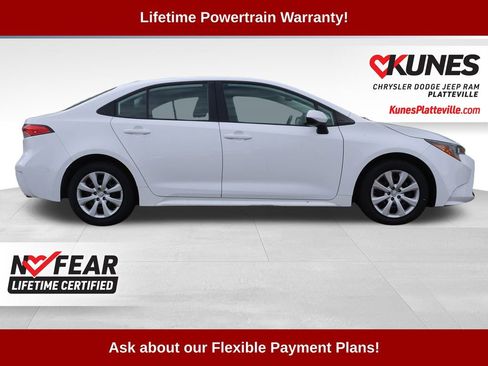 Used 2024 Toyota Corolla LE image 11