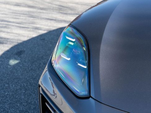 Certified 2025 Porsche Cayenne image 19