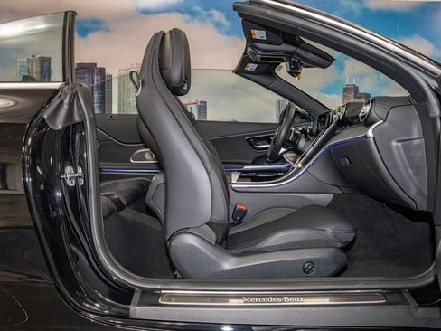 Certified 2024 Mercedes-Benz CLE 300 4MATIC Cabriolet image 23