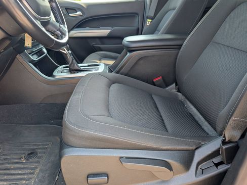Used 2022 Chevrolet Colorado LT w/ LT Convenience Package RWD image 7