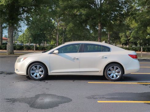 Used 2013 Buick LaCrosse Leather FWD image 2