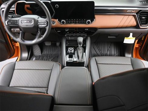 New 2026 GMC Canyon AT4 w/ AT4 Premium Package image 23