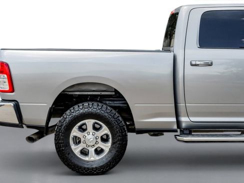 Used 2019 RAM 2500 Big Horn AWD/4WD image 6