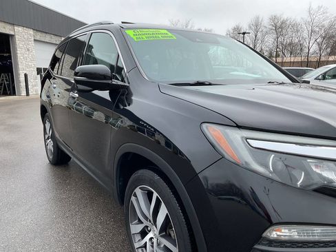 Used 2016 Honda Pilot Touring image 11