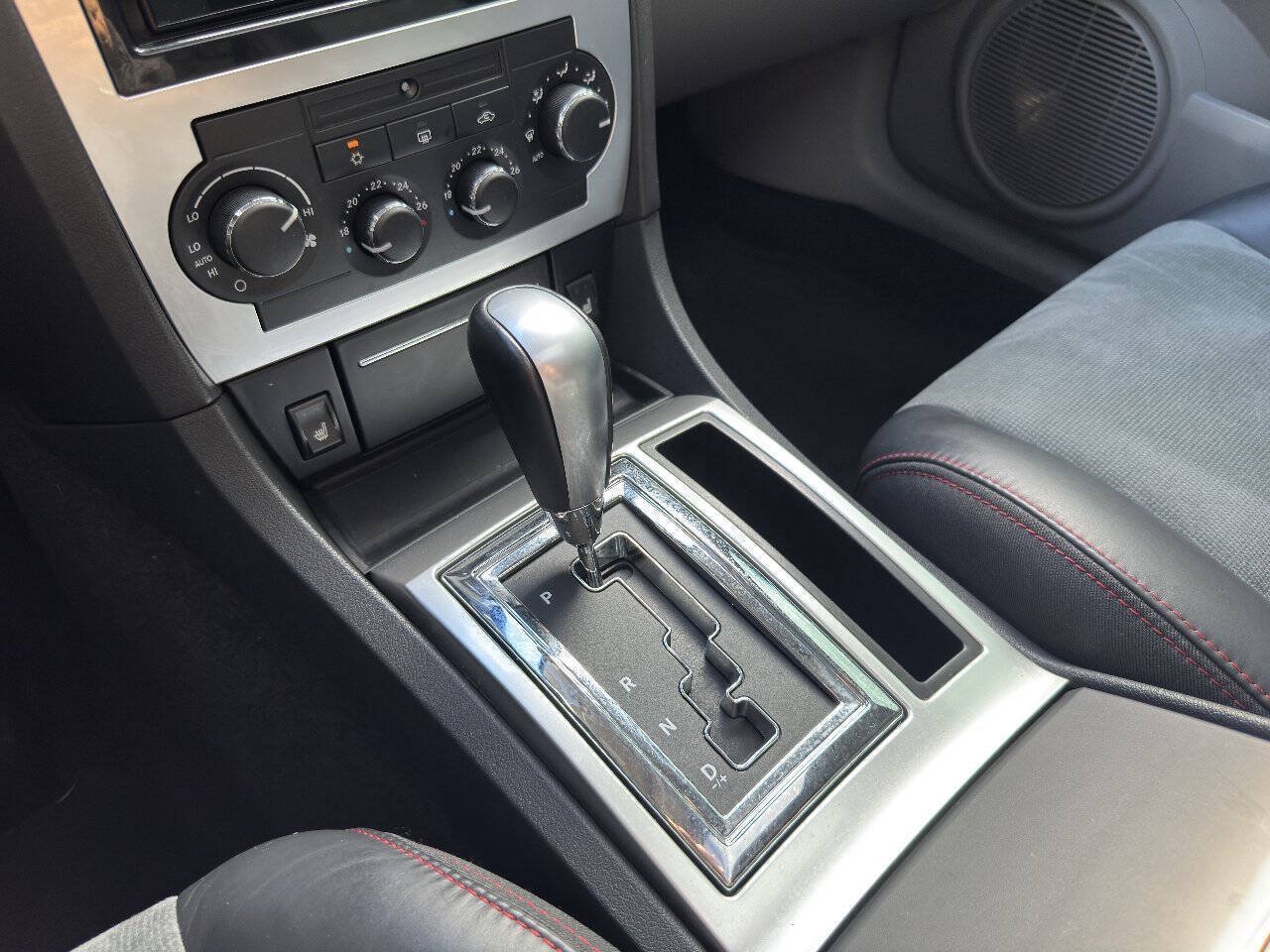 Used 2006 Dodge Charger SRT8 w/ SRT Option Group III RWD image 39