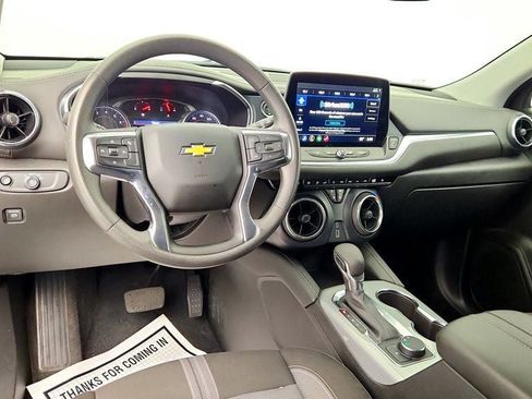 Used 2025 Chevrolet Blazer LT FWD image 12