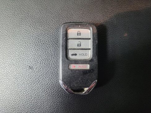 Used 2019 Honda Accord Sport image 32