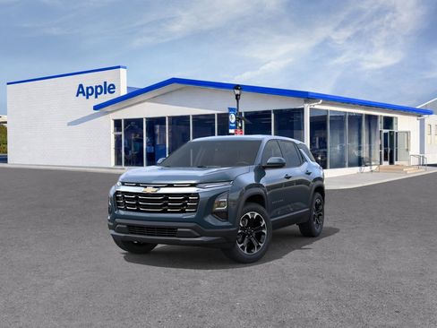 New 2026 Chevrolet Equinox LT AWD/4WD image 8