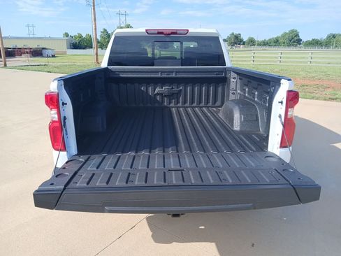 New 2026 Chevrolet Silverado 1500 High Country w/ High Country Premium Package AWD/4WD image 30