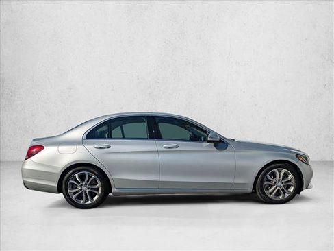 Used 2015 Mercedes-Benz C 300 Sedan image 4