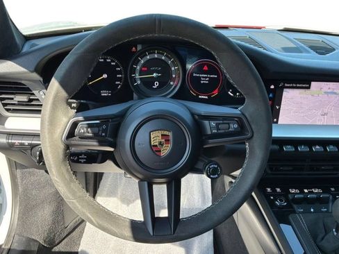 Used 2022 Porsche 911 GT3 RWD image 10