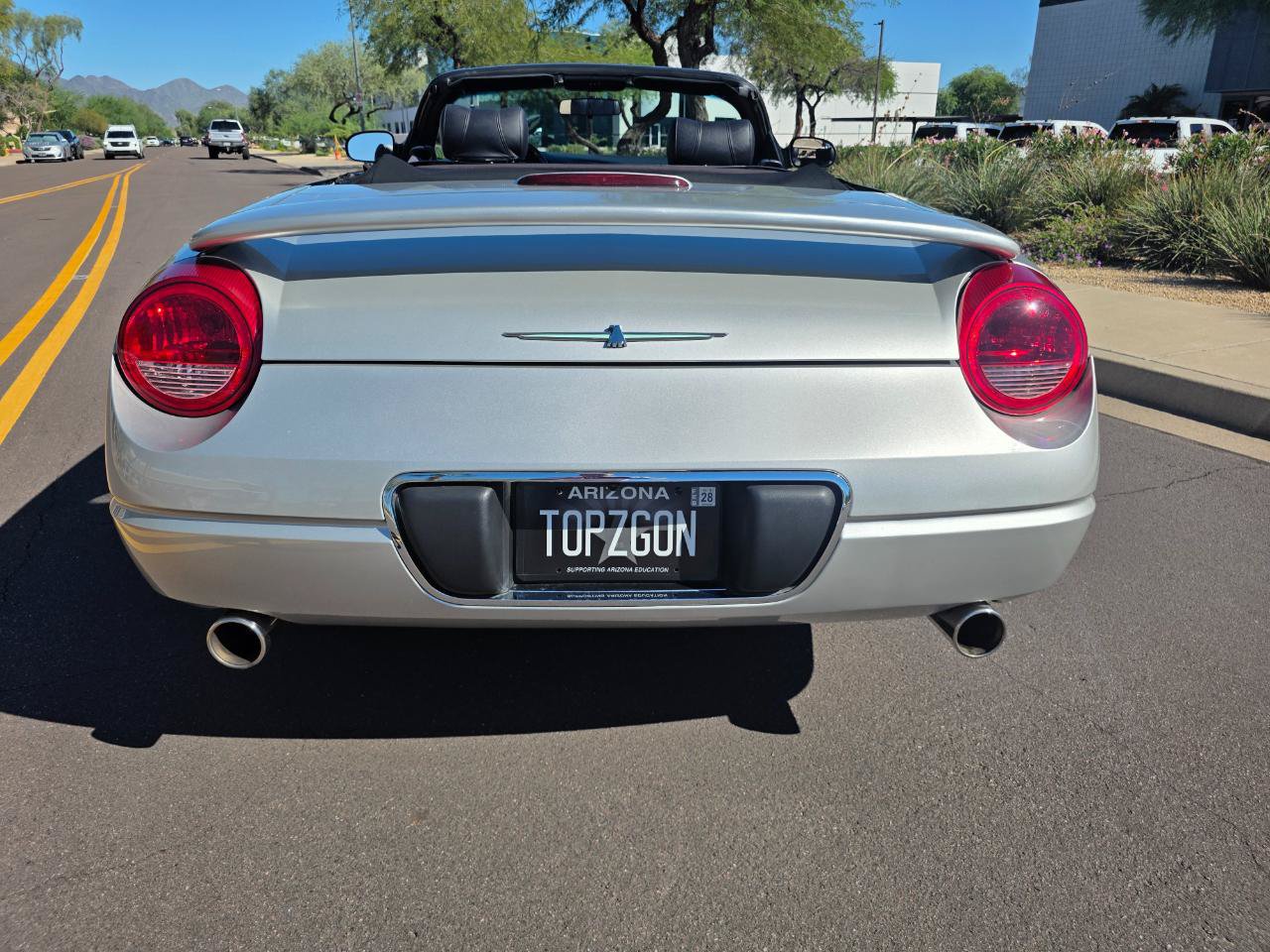 Used 2005 Ford Thunderbird RWD image 34