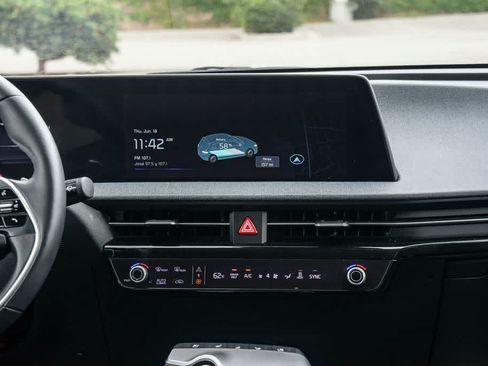 Used 2023 Kia EV6 Wind w/ Wind Technology Package AWD/4WD image 13