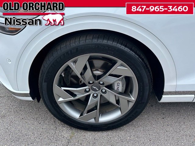 Used 2025 Genesis Electrified GV70 AWD/4WD image 8