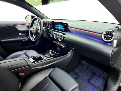 Certified 2023 Mercedes-Benz CLA 250 image 24