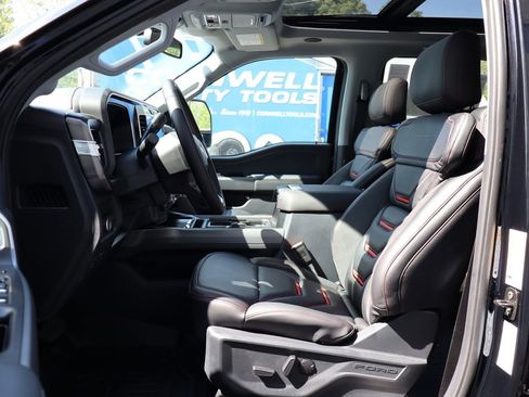 New 2026 Ford F250 Lariat w/ Black Appearance Package AWD/4WD image 35