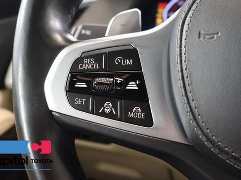 Used 2022 BMW X5 xDrive40i w/ M Sport Package AWD/4WD image 17