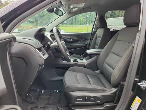 Used 2024 GMC Terrain SLE w/ Driver Convenience Package AWD/4WD image 14