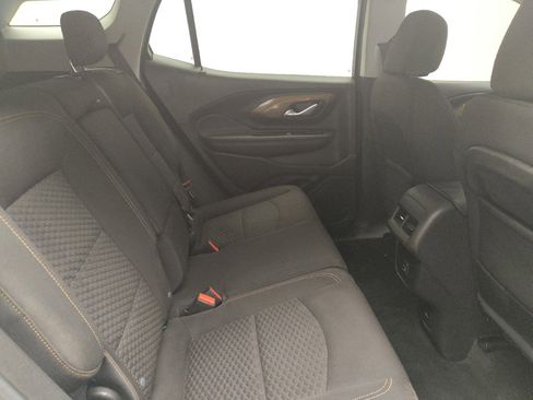 Used 2020 GMC Terrain SLE w/ Driver Convenience Package AWD/4WD image 19