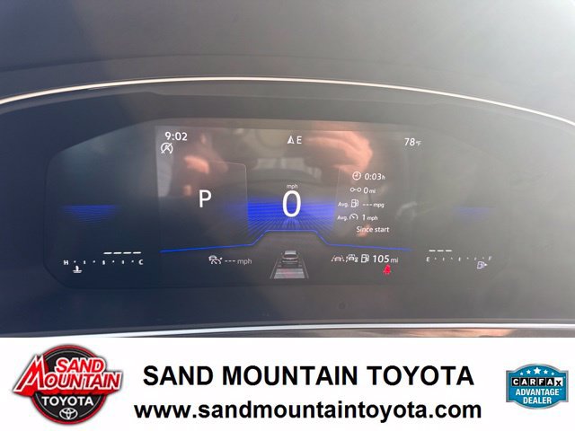Used 2024 Volkswagen Tiguan SE R-Line FWD image 16