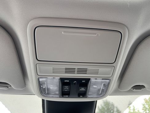 New 2026 Honda Odyssey EX-L image 45