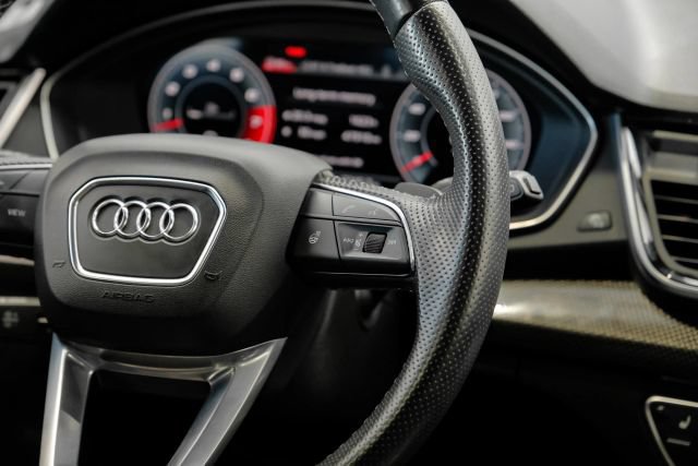 Used 2021 Audi SQ5 Premium Plus w/ Premium Plus Package AWD/4WD image 25