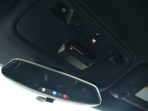 Used 2018 Chevrolet Camaro SS image 43