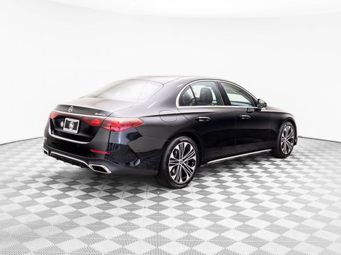New 2026 Mercedes-Benz E 350 4MATIC Sedan image 5