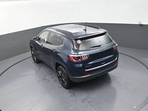 New 2026 Jeep Compass Latitude AWD/4WD image 15
