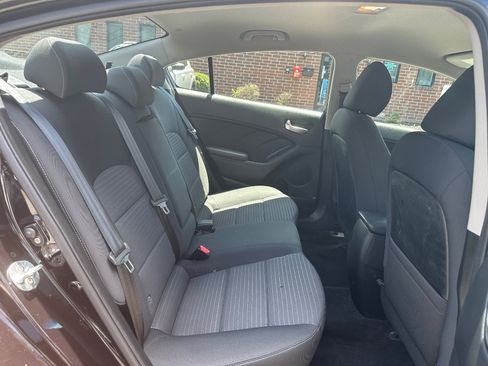 Used 2018 Kia Forte LX w/ LX Popular Package FWD image 15