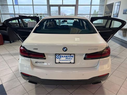 Used 2022 BMW 530i xDrive w/ M Sport Package AWD/4WD image 10