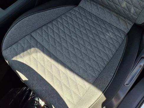 New 2026 Volkswagen Tiguan S image 10