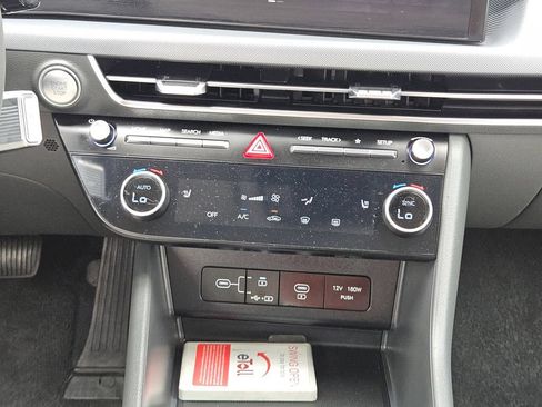Used 2025 Hyundai Sonata SEL FWD image 21