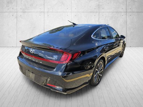 Used 2023 Hyundai Sonata Limited FWD image 9