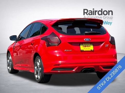 Used 2013 Ford Focus ST FWD image 4