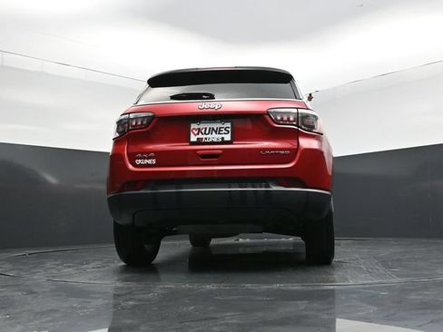 Used 2025 Jeep Compass Limited AWD/4WD image 56