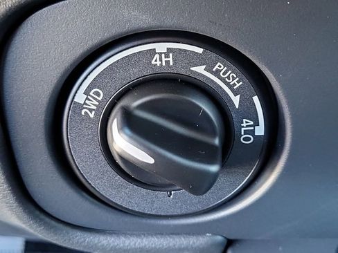 New 2026 Nissan Frontier SV w/ All-Weather Content Package image 17