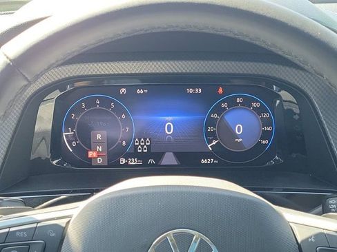 Certified 2025 Volkswagen Atlas Peak Edition SE image 21