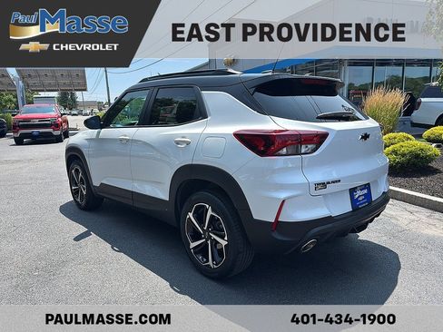 Certified 2023 Chevrolet TrailBlazer RS w/ Sun and Liftgate Package FWD image 5