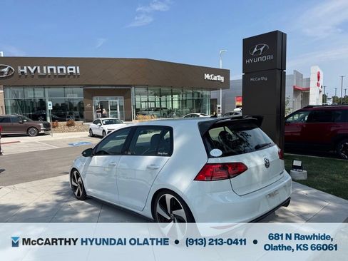Used 2017 Volkswagen GTI Sport FWD image 3